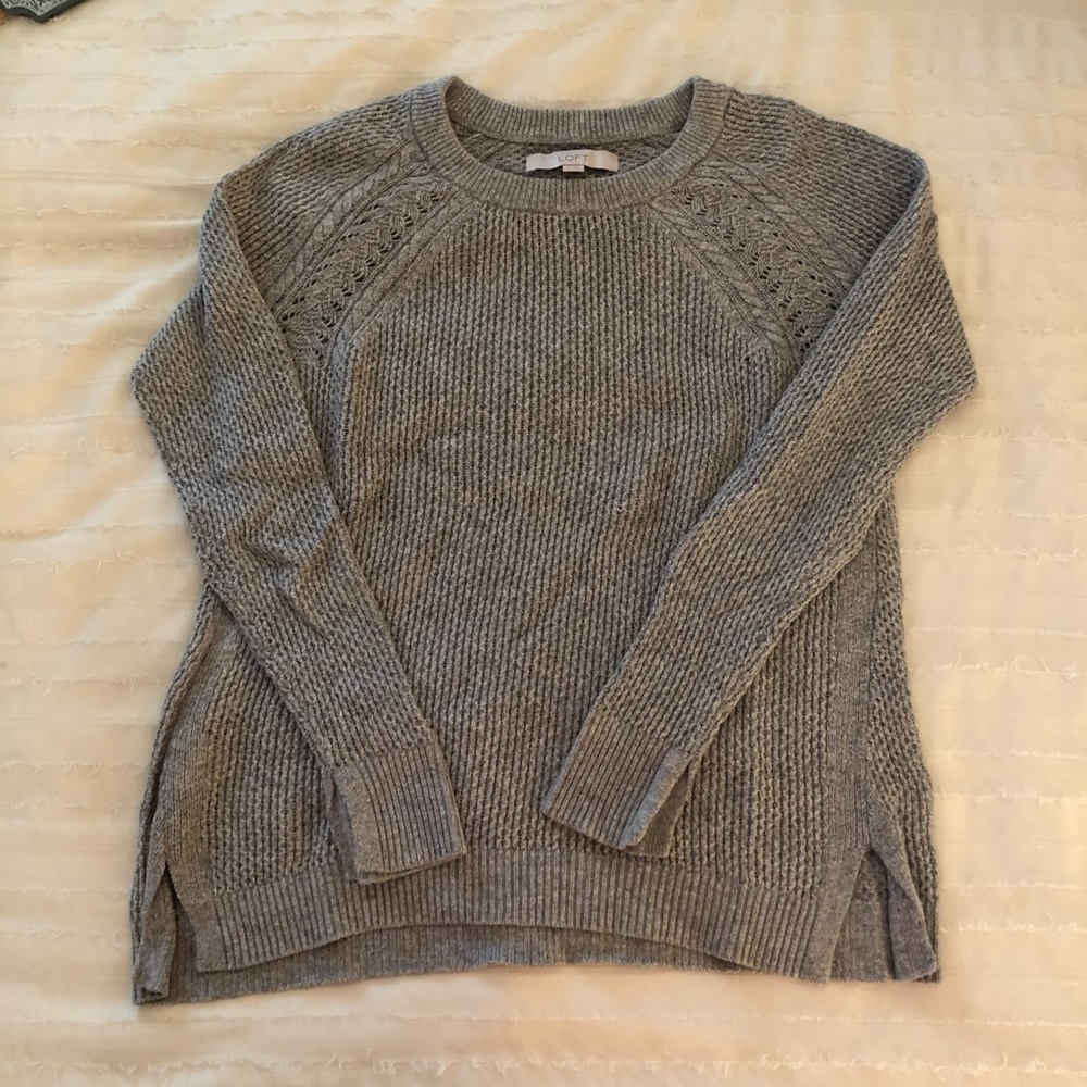 XS Grey LOFT Knit Sweater